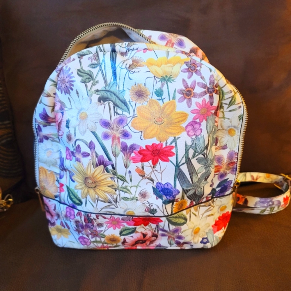 Justfab floral backpack.